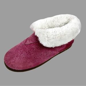 Old Friend Pink Flannel/ Faux FurTrim Slippers Size 1